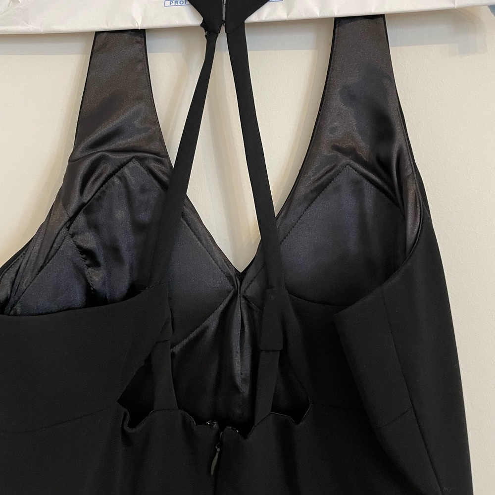Long black dress, size 2 - Picture 5 of 5